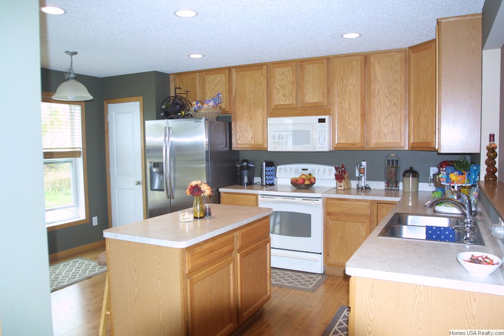 Hugo Townhome for Rent 15078 Farnham Avenue N, Hugo MN 55038 (RENTED)